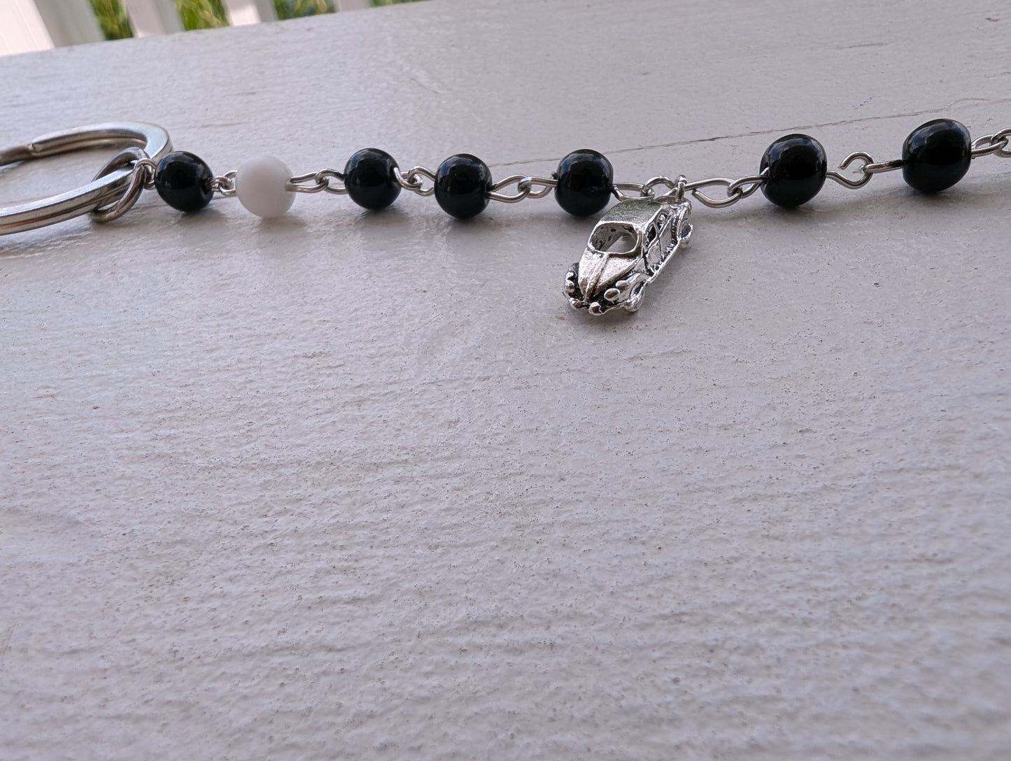 Silver Car w/ Black Beads KeyChain